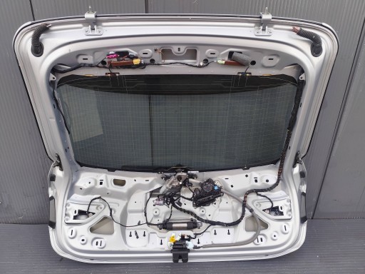 AUDI Q3 II 83A boot doors complete DEMONTAZ KAMERA