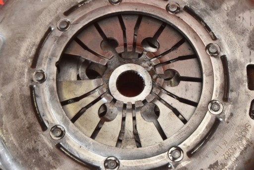clutch flywheel DWUMASA 3082299335 SEAT IBIZA 4 IV 1.6 TDI 105 KM 08-12