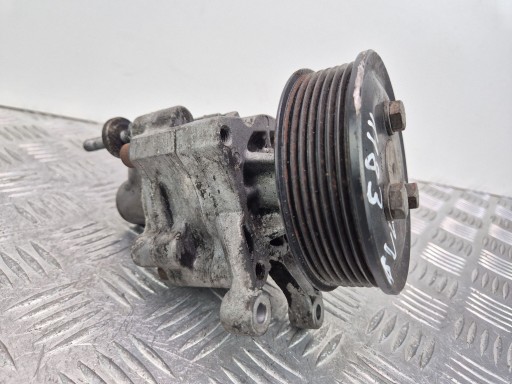 BMW 5 E39 540i 4.4 Servopumpe 2105980 M62B449(448S2)
