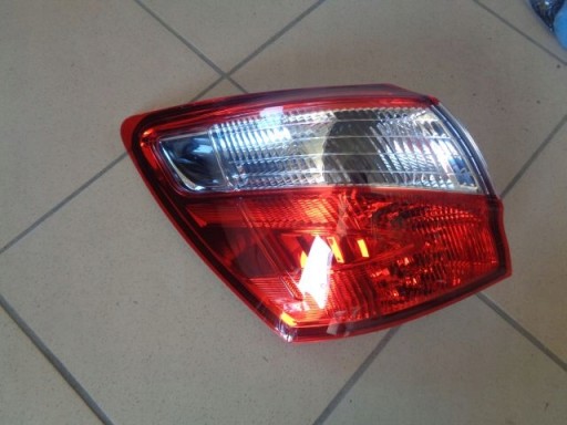 ED5C19DE8CE - Nissan qashqai j10 підйомник задній лівий задній ліхтар