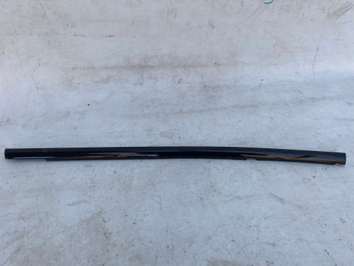 MERCEDES GLB A247 X247 moulding dust door right rear part A2477357200