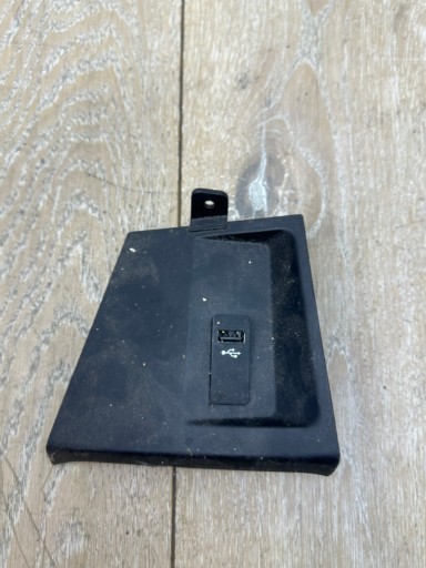 BMW X1 F48 X2 F39 kryt adapter USB AUX EUROPA 9292744