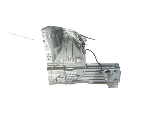 quarter right MERCEDES A W177 (2018-2022) KOD LAKIERU 787