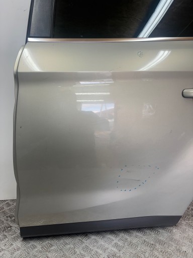 Tür heck hinten links FORD KUGA und 08