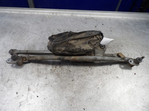 Citroen Saxo wiper mechanism front
