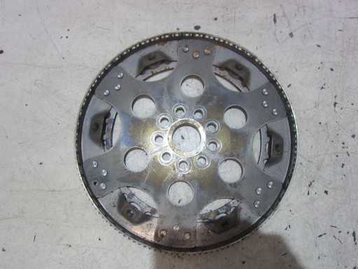 BMW 6 F06 GRAN COUPE 650 N63 F07 F10 F11 E70 VOLANO USATO corona 7567151