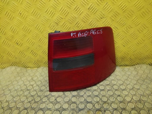 AUDI A6 C5 KOMBI light right rear part 4B9945096D