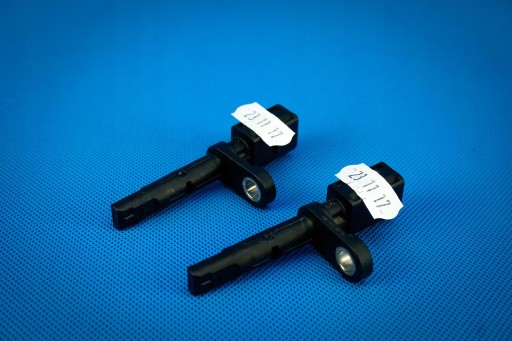 snimač okretaja ABS Audi A4 A5 8W A6 4K A7 Q7 4M 4M0927807B