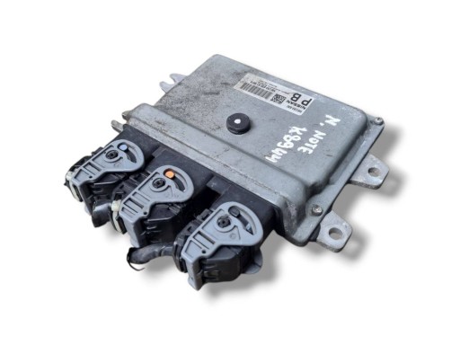 control unit of the engine Nissan Note E11 2008 MEC93-830