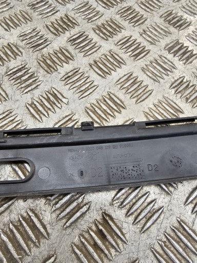 OPEL VIVARO A TRAFIC II holder under the window of the front 91166611 8200048129