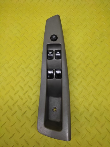 SUZUKI FORENZA Interrupteur bouton lève vitres