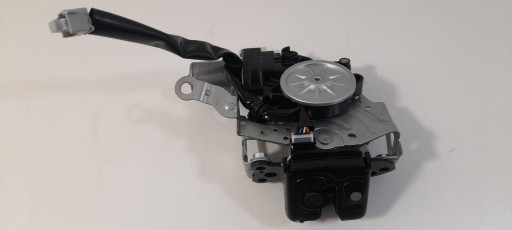 Toyota Corolla E21 Kombi lift lock bonnet boot 1638000790 (ZB324)