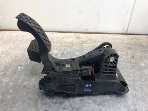 PEDAL freno del gas / del liquido AUDI A1 2Q1723058F 2Q1723503