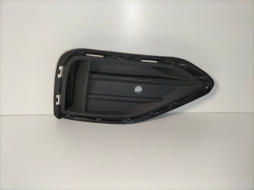 grille grid of a bumper front right VW PASSAT B8 LIFT 19- USA ,