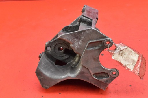 tartó SPREZARKI POMPY a klímának 077260885E AUDI A8 D2 4.2 V8 300 KM 94-99
