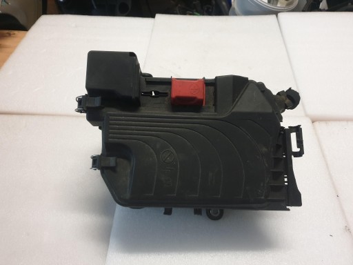 A2469980601 A2465400182 - Корпус блока предохранителей mercedes gla 156 220 cdi 4matic