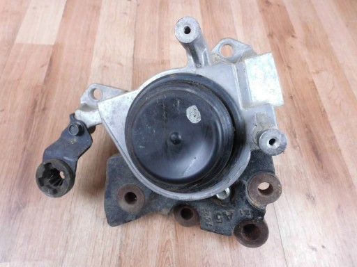Nissan X-Trail T32 2.0 DCI holder airbag holder engine mount