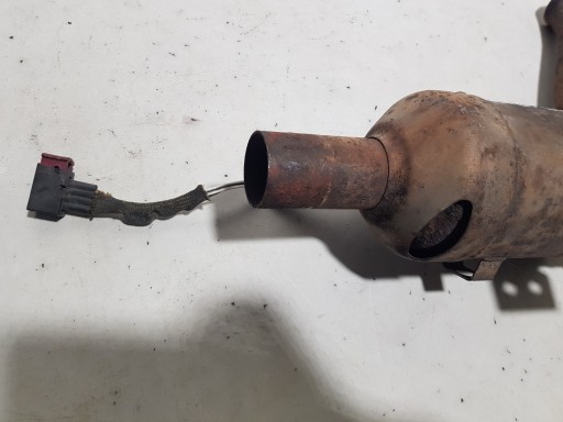 catalyst PORSCHE BOXSTER 986 911 996 2,7 996113025 left