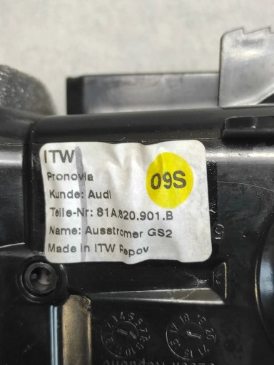 Audi A3 S3 8V rešetka rešetka ventilacije 81A820901B