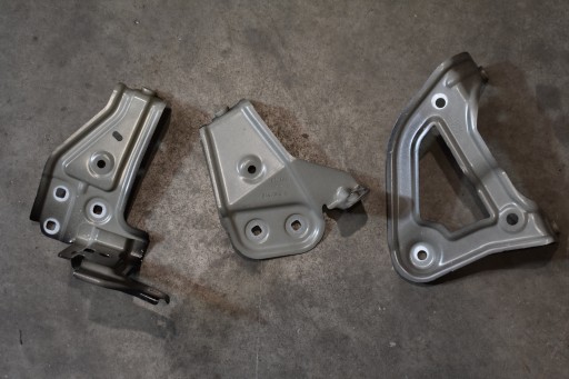 perfetto stato consolle staffa parafango anteriore anteriore destro BMW G70 1