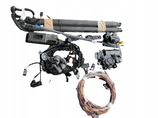 Vw touran 5ta електричний комплект дверей багажника 5q0959107m