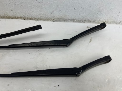 ablaktörlőkar bal jobb KOMPLET VW PASSAT B7 3C1955409C 3C1955410B