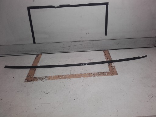 BMW 8 E31 рейка крыши л