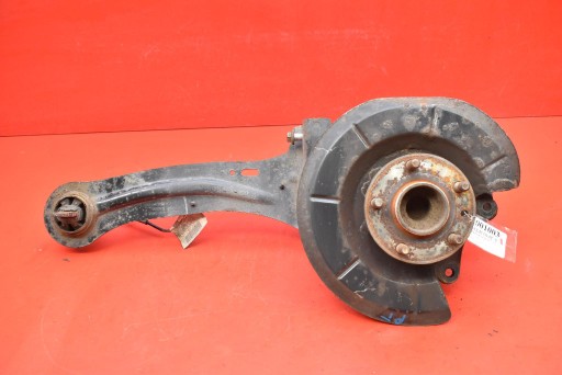 swing of the pivot right rear part VOLVO V40 2 II 2.0 D4 190 KM 12-16