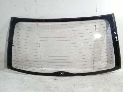 Skoda Fabia and kombi window z of the rear bonnet