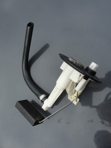 2024702941 - Датчик уровня топлива поплавок MERCEDES CLK W208