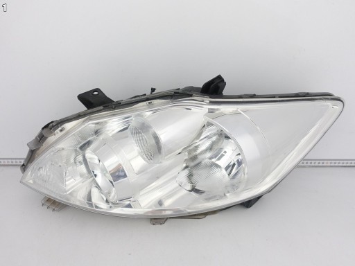 TOYOTA AURIS and HYBRID LIFT 09-12 light left ZWYKLA fog light front EUROPA