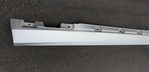 moulding threshold left cap for threshold MERCEDES R W251 LONG OE SREBRNA