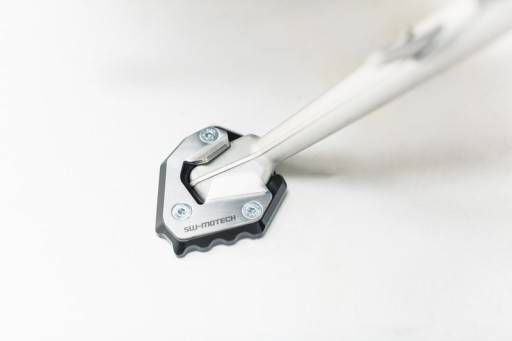 STS.07.592.10001 - НАКЛАДКА БОКОВОЙ НОЖКИ SW-MOTECH BMW S 1000 XR 15-