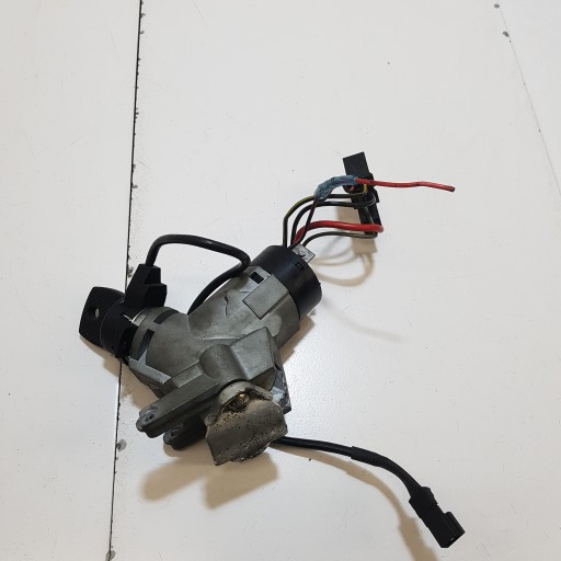 ignition Z KLUCZYKIEM MERCEDES-BENZ SPRINTER 903 A9014600104