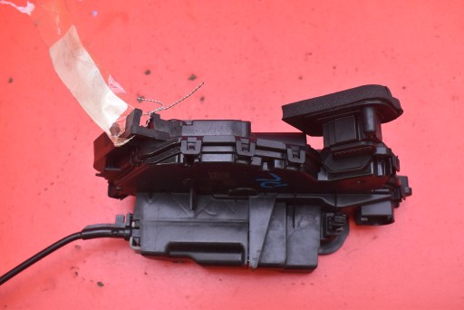 lock door left front front EU 5TB837015D 8X0831404F SKODA OCTAVIA 4 IV