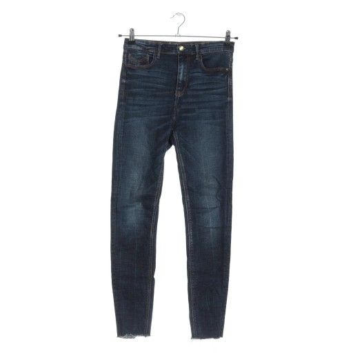 STRADIVARIUS Dopasowane jeansy Rozm. EU 36