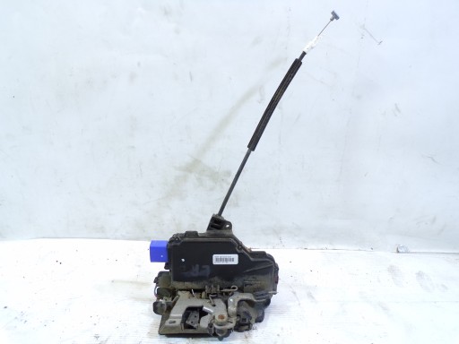 lock door left front of left PRZEDNICH SKODA ROOMSTER 3B1837016CE