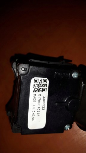 Bouton Indicateurs de direction OPEL INSIGNIA 13500692