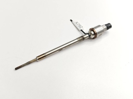 Свічка розжарювання opel zafira c astra j insignia a 2.0 cdti 55579436 55590467