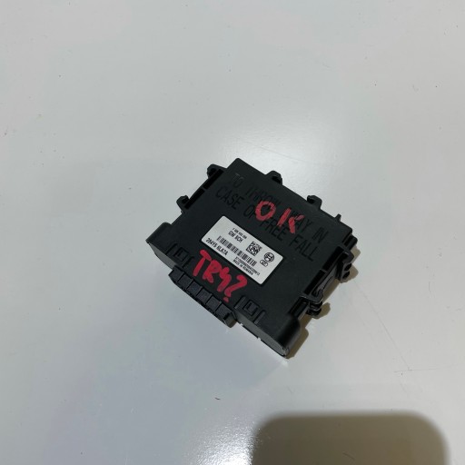 RENAULT TRAFIC IV 2021 MODULE CONTROL UNIT 284Y66LA7A