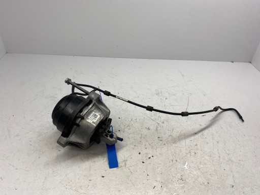 BMW 7 G11 G12 engine mount 6860467