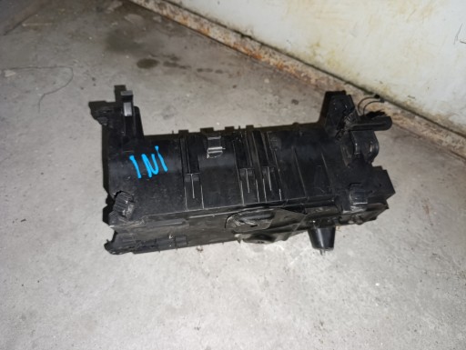 držač akumulatora OPEL INSIGNIA A 13330951