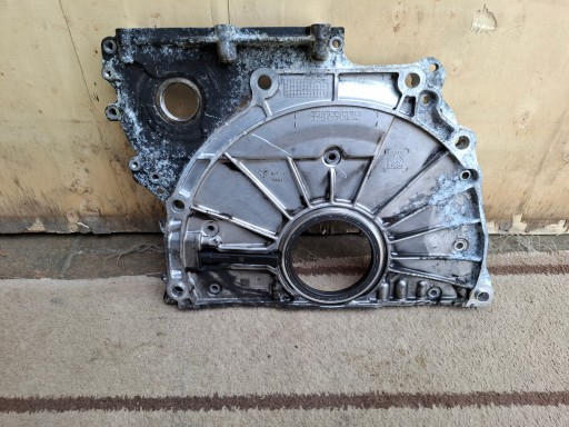 BMW F20 F21 B37 Boîte Couvercle de la distribution 8513999