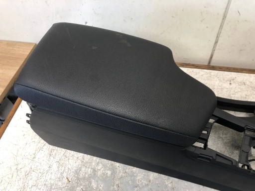 TUNEL central armrest BMW F30 LCI LIFT 9360522
