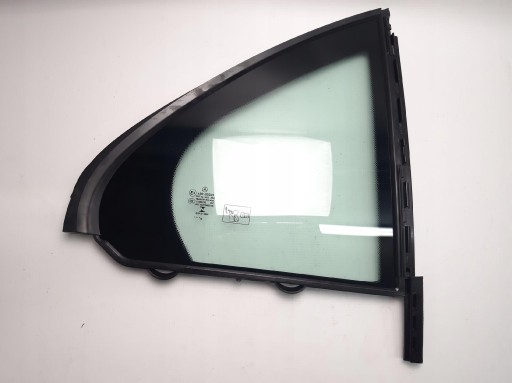 W205 16R скло двері трикутник правий задній A2057300655