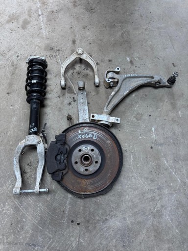 32213633 - Кулак подвески mcpherson control arm левый передний xc60 ii 2017-2024