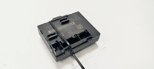 module door 5Q0959959E VOLKSWAGEN PASSAT B8