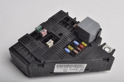 Volvo s60 iii v60 ii блок запобіжників 31499297 31473569