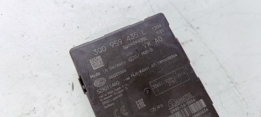 module control unit KEYLESS AUDI Q3 F3 3Q0959435L