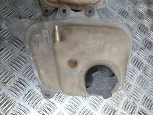 AUDI 80 water tank 893121403 cup